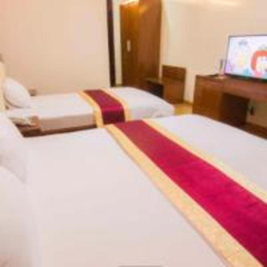 Khach San Ngan Hang - Bank Hotel ブンタオ エクステリア 写真