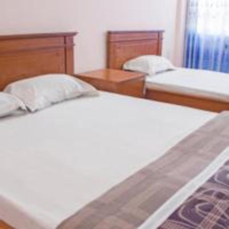 Khach San Ngan Hang - Bank Hotel ブンタオ エクステリア 写真